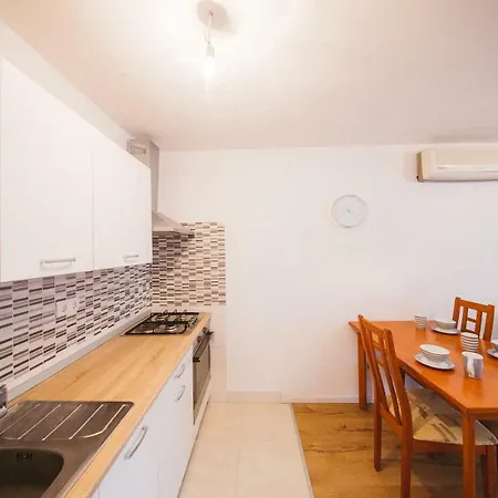 아파트 Apartment Split Sea Bliss *