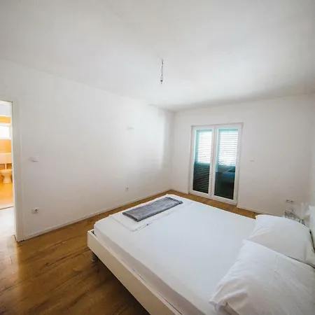 Apartment Split Sea Bliss 아파트