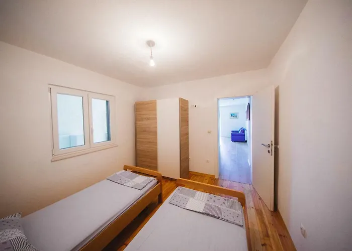 Apartment Split Sea Bliss