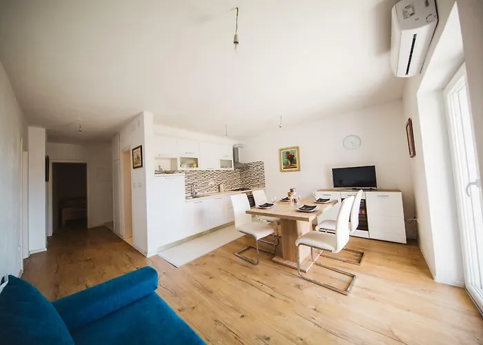 Apartment Split Sea Bliss Apartment *