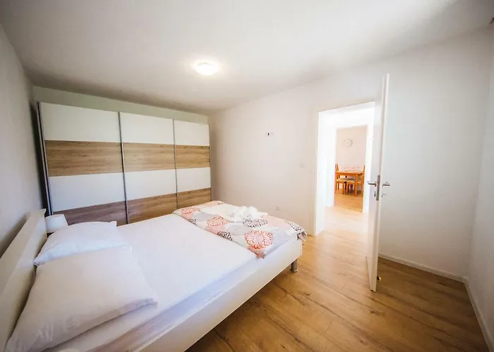 Apartment Split Sea Bliss