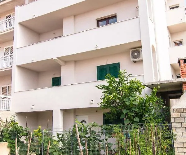 Apartment Split Sea Bliss Split